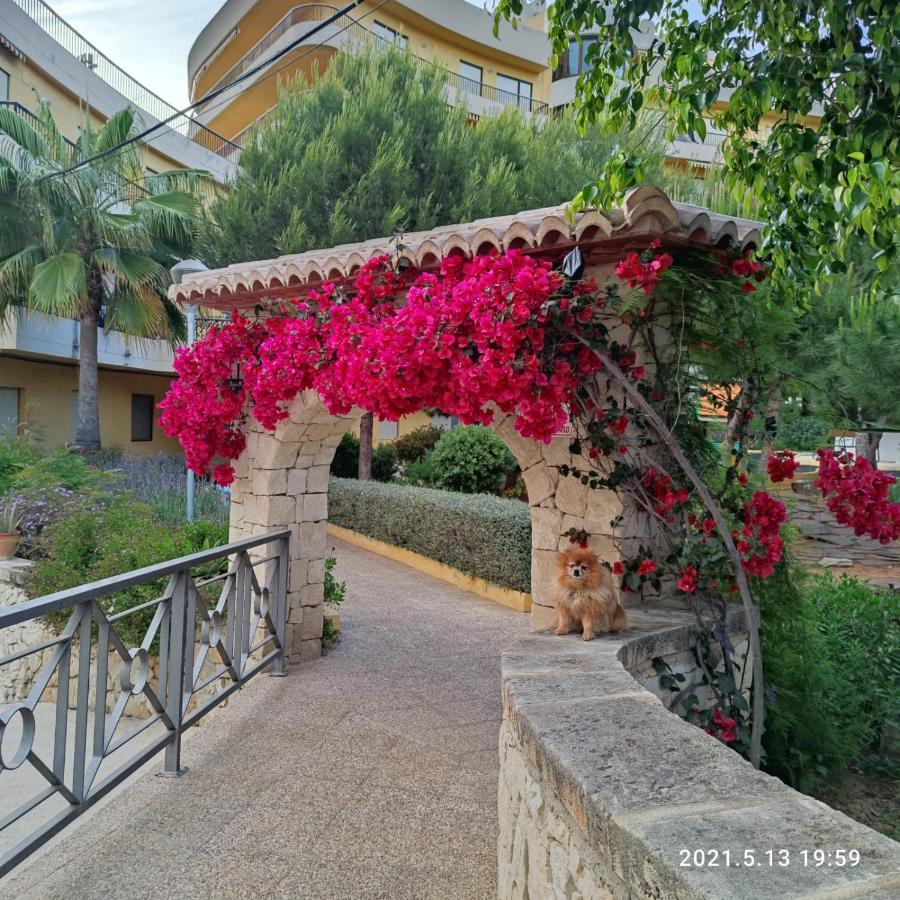 Apartamento Con Piscina A Unos Metros De La Playa Moraira Esterno foto